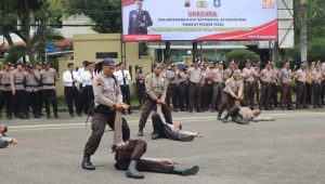 HUT Satpam ke-42, Kapolres Tegal Saksikan Atraksi Bela Diri Tangan Kosong