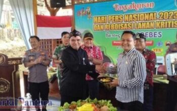 PWI Brebes Peringati HPN 2023 dengan Tanam Bibit Pohon