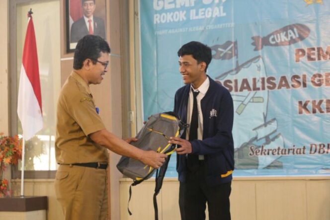 
					200 Mahasiswa KKN Unnes Siap Gempur Rokok Ilegal