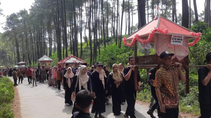 Ratiban menjadi ajang tahunan warga Desa Pandasari, Kecamatan Paguyangan, Brebes. Foto: Yudhi Prasetyo/Portal Pantura.