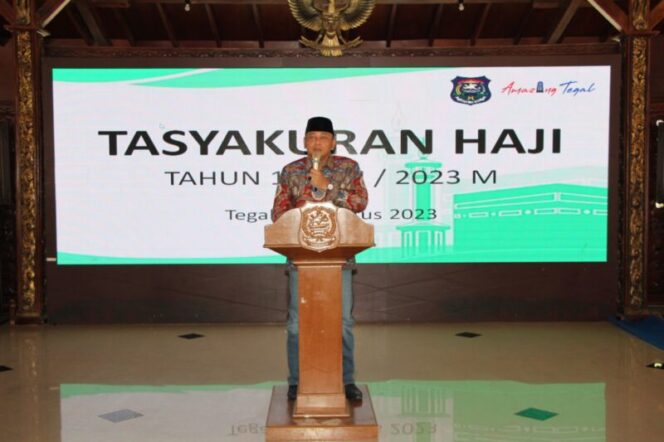 
					Dedy Yon menyampaikan terima kasih dan penghargaan setinggi-tingginya kepada penyelenggara urusan haji, panitia pemberangkatan dan pemulangan haji, TPHD, serta Tim Kesehatan Haji Daerah atau TKHD karena telah memberikan pelayanan yang terbaik kepada seluruh jemaah haji tahun ini.