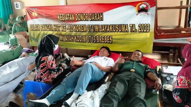 
					Puncak Peringatan HUT ke-62 Korem 071 Wijayakusuma Gelar Donor Darah di SMA Negeri 1 Paguyangan Brebes