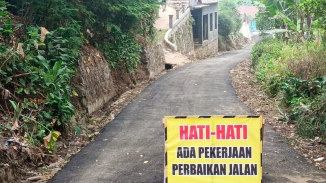 
					Jalan Antar Desa yang Rusak Parah di Kecamatan Paguyangan Mulai Diperbaiki