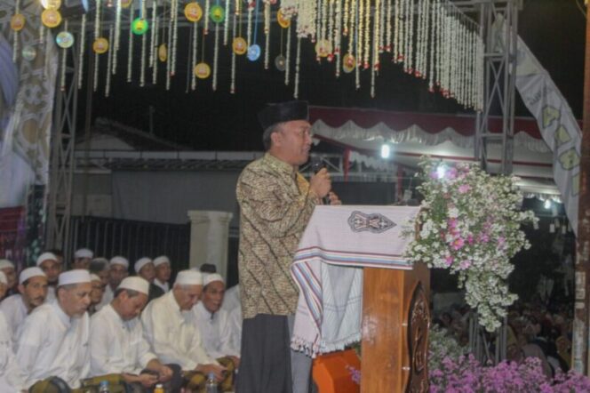 
					Wakil WaliKota Tegal, Muhamad Jumadi Ajak Warga Maknai Peringatan Maulid Nabi SAW