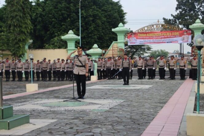 
					TMP Pura Kusuma Persada Titik Ziarah Polres Tegal Jelang Hari Bhayangkara ke-78