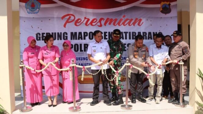 
					Mapolsek Jatibarang Tempati Gedung Baru