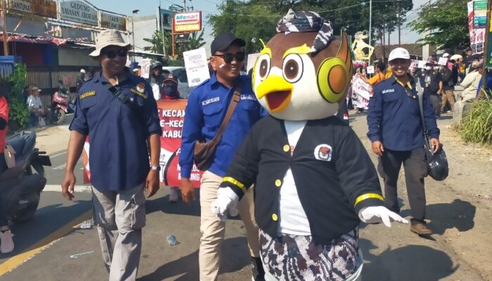 Karnaval HUT RI ke 79 Tingkat Kecamatan Margasari Tegal Jadi Momen Sosialisasi Pilkada 2024