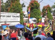 Luar Biasa, Karnaval Budaya HUT RI ke-79 di Tingkat Kecamatan Tonjong Diwarnai Kreativitas Peserta dan Antusiasme Warga untuk Menonton