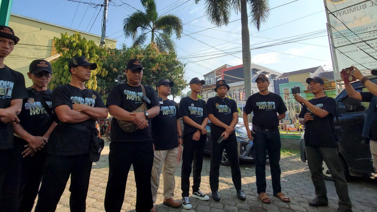 Para peserta Aksi Bisa Grand Dian Hotel Bumiayu.