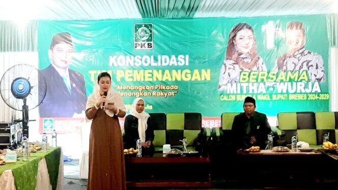 
					Paramitha Widya Kusuma Yakin Menang Mutlak di Kecamatan Paguyangan pada Pilkada 2024