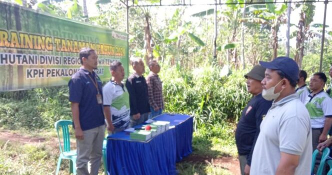 
					Ratusan Peserta di Tegal Ikuti Job Training Perhutani KPH Pekalongan Barat