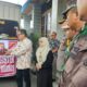 Pj Bupati Brebes Djoko Gunawan melepas logistik Pilkada 2024 ke PPK. (Foto: Istimewa)