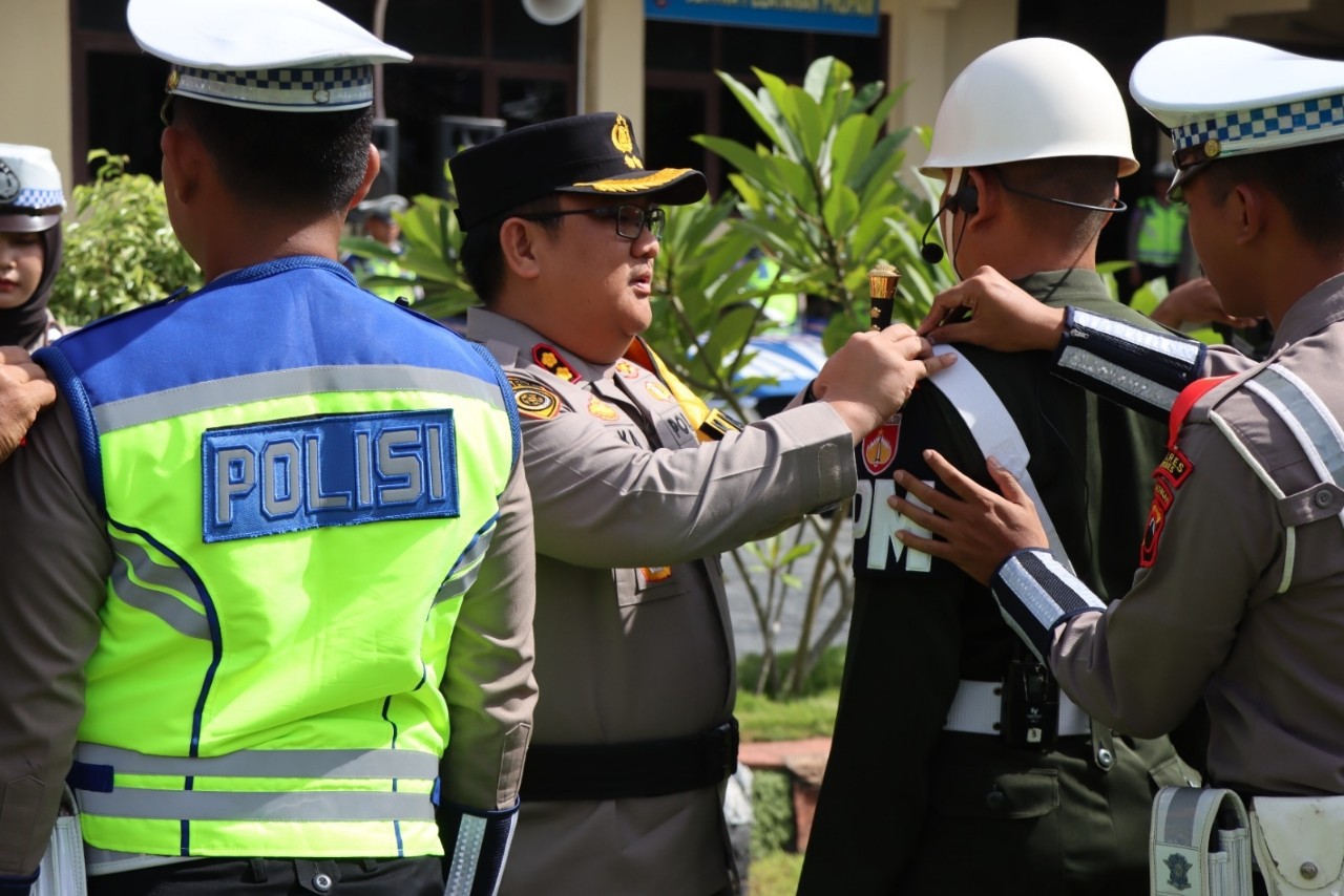 Ratusan personel gabungan siap amankan Natal 2024 dan Tahun Baru 2025 di wilayah Kabupaten Brebes. (Foto: Humas Polres Brebes)