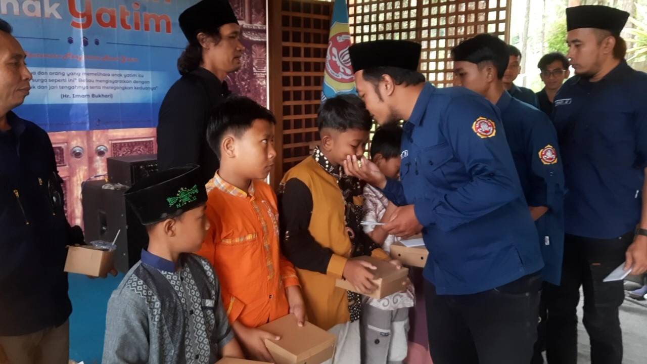 Santunan kepada yatim piatu rencananya dilakukan setiap bulan. (Portal Pantura/Yudhi Prasetyo)