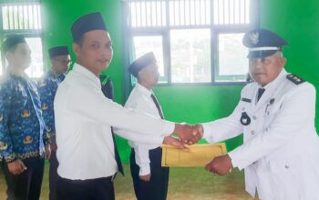 Dua Perangkat Desa Kutamendala Dilantik, Empat Lainnya Jalani Rotasi Jabatan